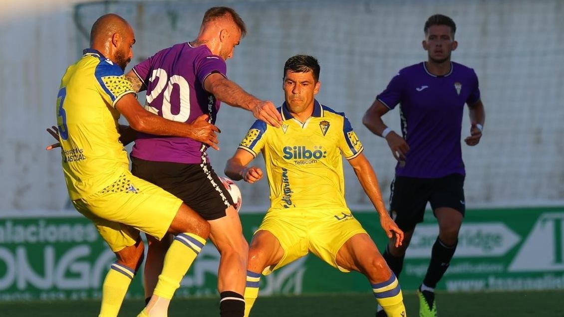 Colo Colo sumó al volante Tomás Alarcón en el año de su centenario