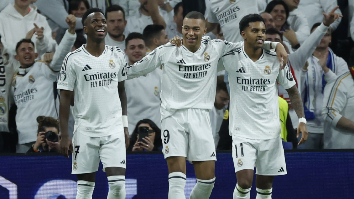 Real Madrid goleó a Salzburgo y mantuvo sus opciones de ir a octavos de Champions