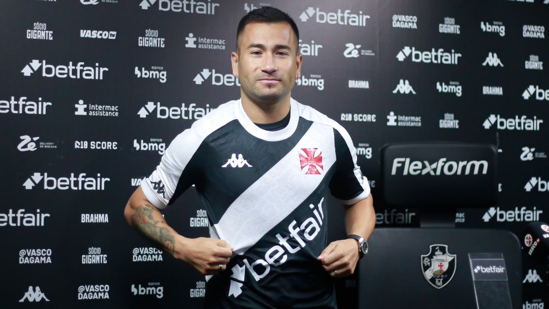 Colo Colo sondea a Jean Meneses, según medio brasileño