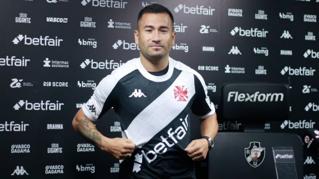 Colo Colo sondea a Jean Meneses, según medio brasileño