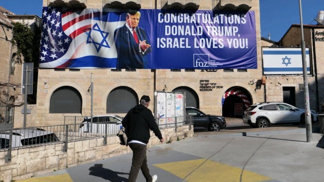 Gobierno israelí celebra plan de Trump para vaciar Gaza de palestinos