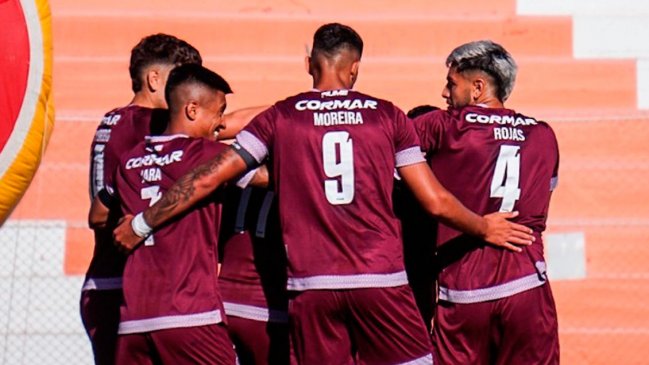 Deportes La Serena fue visita ingrata para Cobresal en la Copa Chile