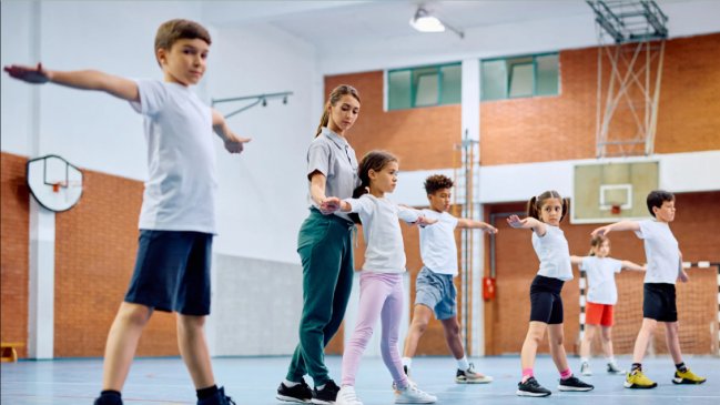 Norma que establece realización de actividad física en jardines y escuelas fue despachada al Senado