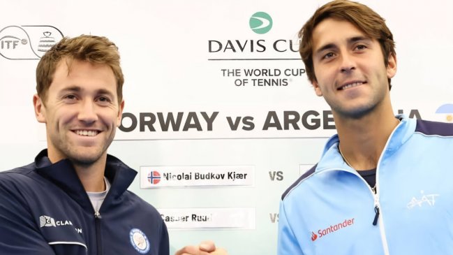 Los triunfos de Etcheverry y Ruud dejaron la serie empatada entre Argentina y Noruega