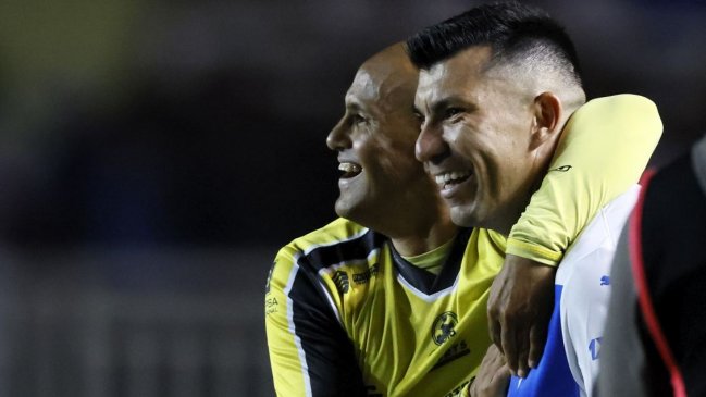 [VIDEO] Gary Medel sobre Humberto Suazo: Puede jugar hasta que quiera