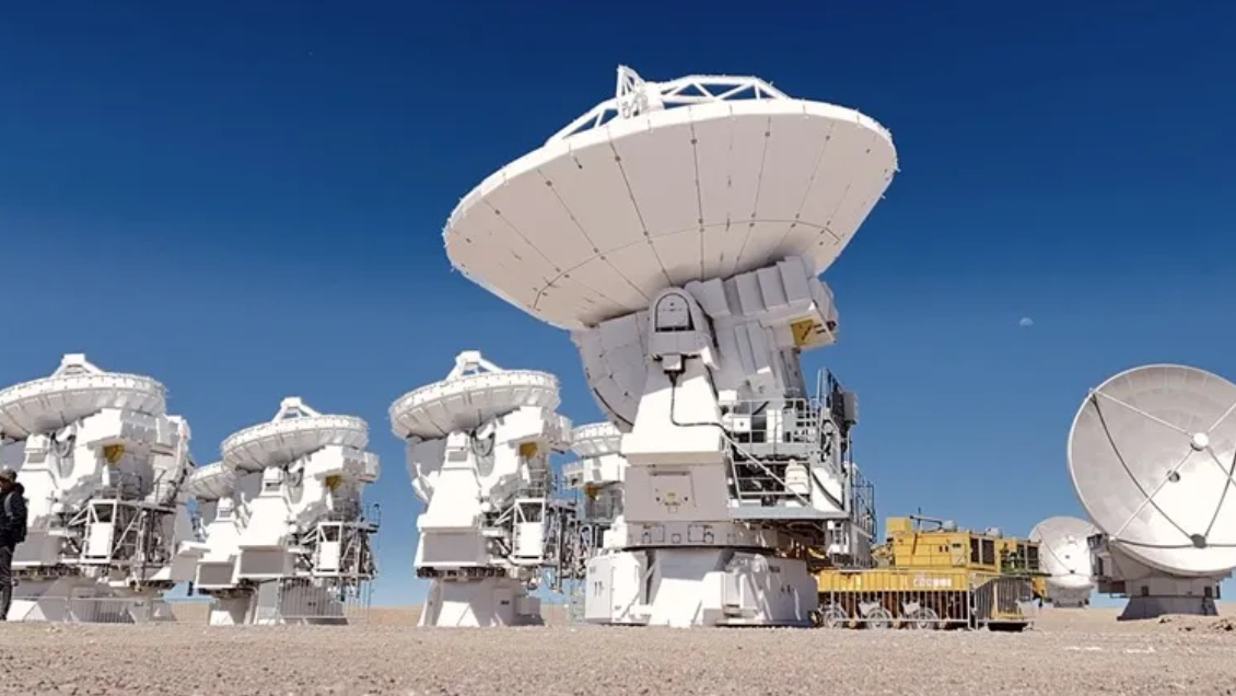 Descubren asteroide con una pequeña probabilidad de chocar a la Tierra en 2032