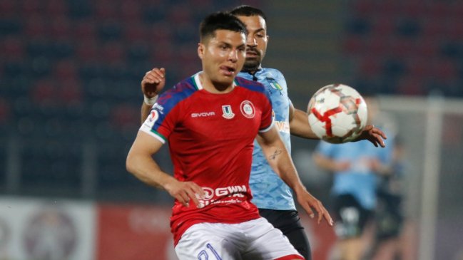 Raimundo Rebolledo fue anunciado como refuerzo de Everton