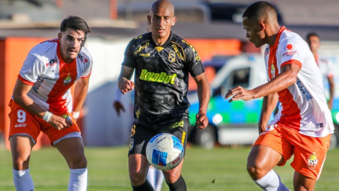 Coquimbo Unido venció a Cobresal y quedó líder de su grupo en Copa Chile