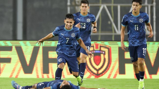 [VIDEO] Luca Kmet aprovechó error de Ignacio Sáez para el gol del triunfo de Paraguay ante Chile