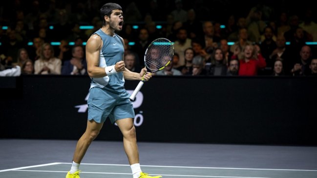 Alcaraz bajó al pupilo de Massú y jugará la final en Rotterdam