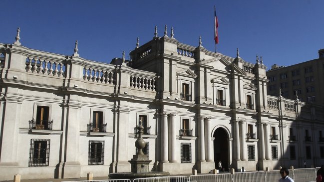 Carabinero fue hallado muerto dentro del Palacio de La Moneda