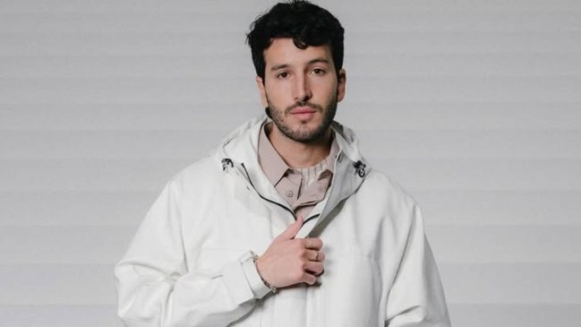 Sebastián Yatra aparece en silla de ruedas a solo días de Viña 2025