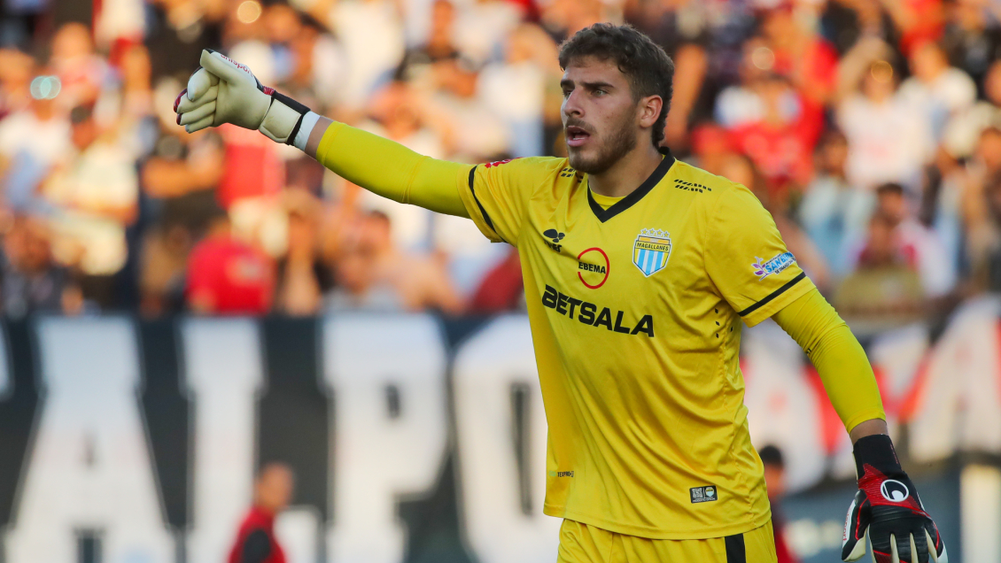 Mathías Bernatene surgió como opción a la portería de Universidad Católica