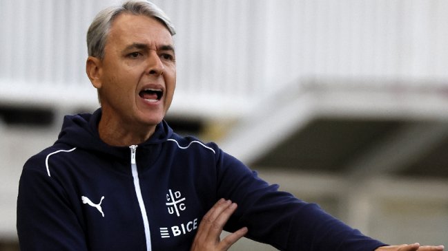 Tiago Nunes sobre estado de Medel: Creo que la lesión no fue tan grave