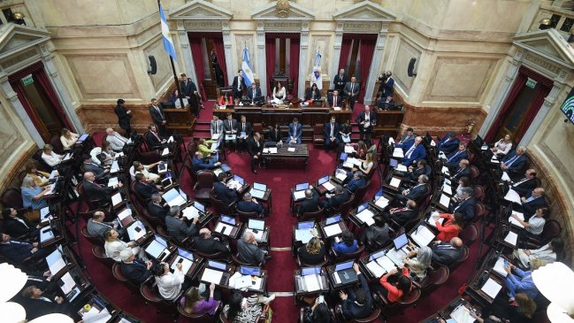 Parlamento argentino aprobó una ley que suspende las elecciones primarias