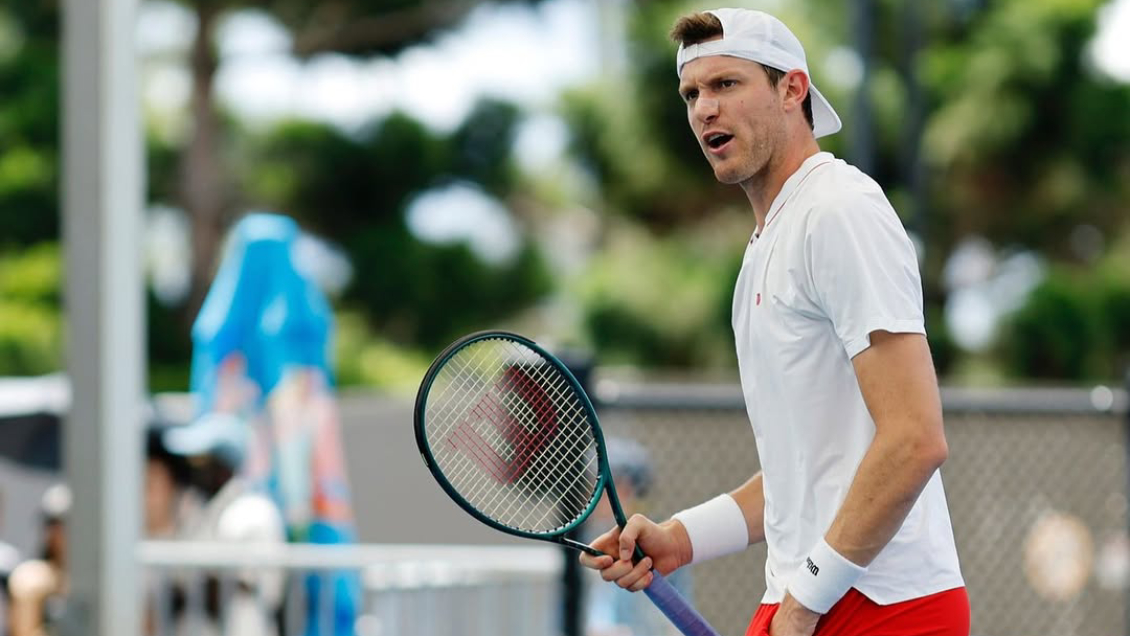 Jarry y posibilidad de cambiar la superficie del Chile Open: No hay que llevarlo todo a cemento