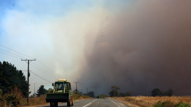 La Araucanía: Plan Cosecha Segura continúa mientras se combaten incendios activos