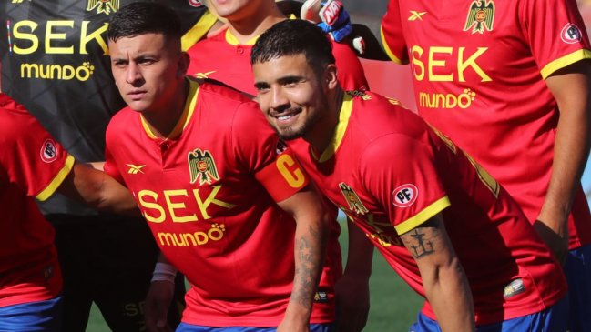 Nicolás Díaz pidió apoyo a hinchas de U. Española: Tenemos un buen equipo y vienen cosas importantes