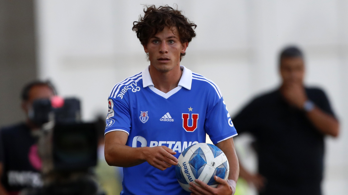 Simón Contreras encontró club tras entrenar con el Sifup: Partió a Brasil