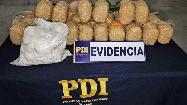 PDI incautó 20 kilos de marihuana y cocaína en Arica: Tres extranjeros detenidos