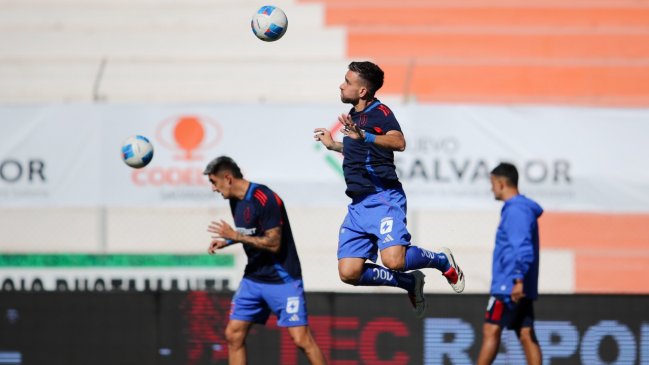 Zaldivia se perdió el duelo de la U con Cobresal por lesión en el calentamiento