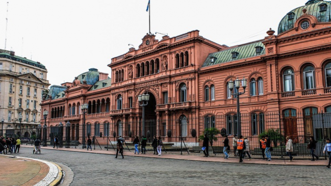 Gobierno de Milei evalúa 