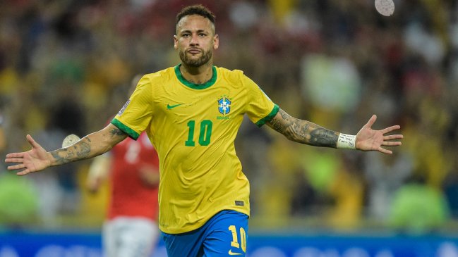 Neymar fue convocado a la selección de Brasil para los partidos de Clasificatorias al Mundial