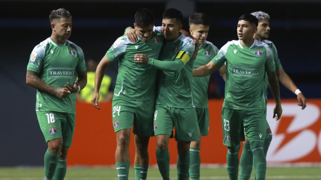 Audax Italiano remontó ante Limache y obtuvo su tercera victoria consecutiva