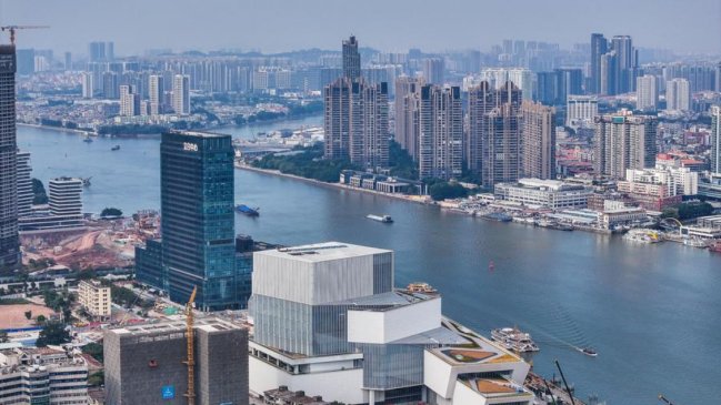 Ministro de Vivienda chino ve 