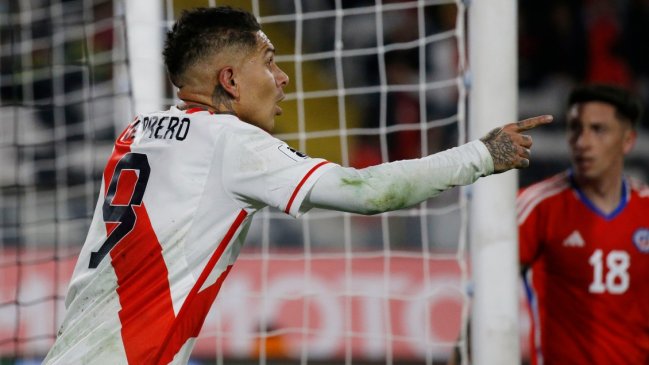 Paolo Guerrero lidera la nómina de Perú para duelos  