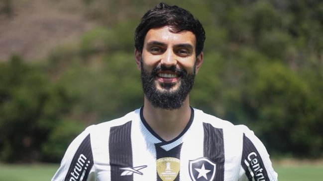 Botafogo anunció un refuerzo en la previa del partido ante la U por Copa Libertadores