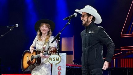   Ringo Starr adapta un clásico de The Beatles para apoyar a víctimas de incendios en Los Ángeles 