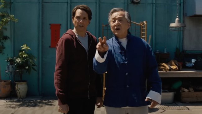 Ralph Macchio y Jackie Chan se unen en el trailer de 