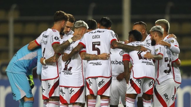 Erick Pulgar celebró con Flamengo ante Táchira en la Copa Libertadores