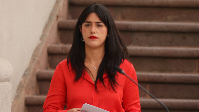 Subsecretaria Cardoch: No hay que sobreinterpretar reacción del Gobierno por Allende