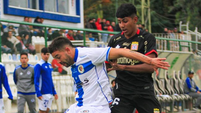 Curicó y Santa Cruz repartieron puntos en la Copa Chile