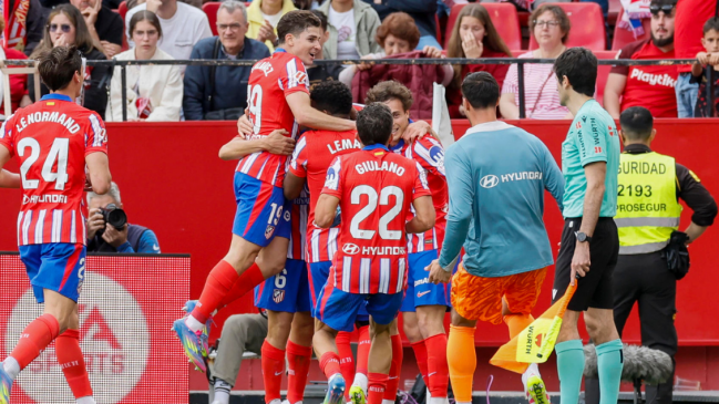 Atlético de Madrid obtuvo agónico triunfo ante Sevilla para acercarse a la lucha por el título