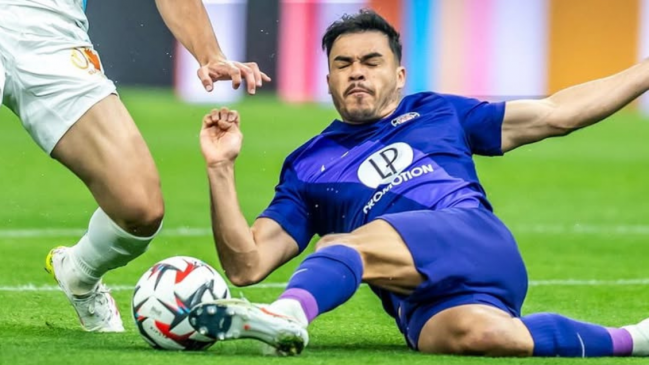 Una buena y otra mala: Suazo dio asistencia y anotó autogol en caída de Toulouse ante Marsella