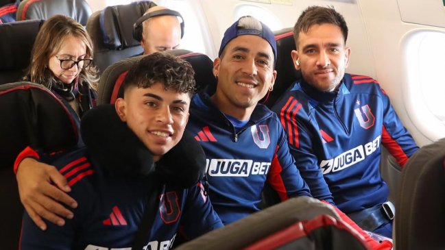 Universidad de Chile aterrizó en Argentina para preparar el duelo ante Estudiantes de La Plata