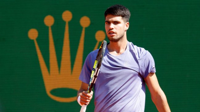 Carlos Alcaraz dio un paso más en Montecarlo con sólido triunfo ante Altmaier