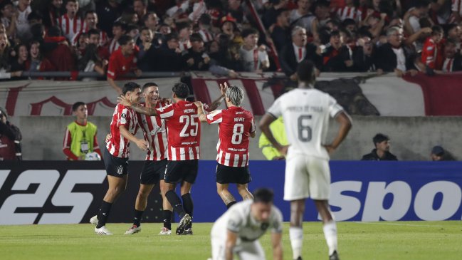 Estudiantes venció a Botafogo y quedó como escolta de la U en la Copa Libertadores