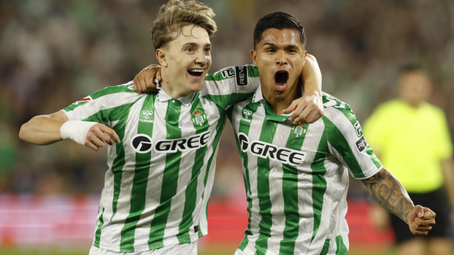 Betis de Pellegrini saltó a puestos de Champions con goleada a Valladolid