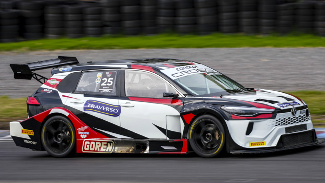 Benjamín Hites destacó en prácticas del TC2000 y se alista para hacer su debut en los SUV