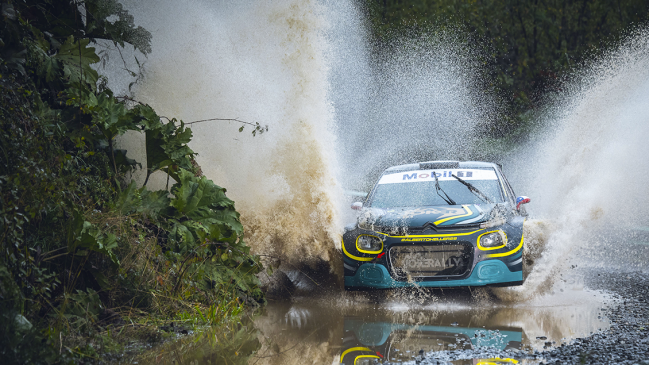 Alberto Heller e Ignacio Gardiol dominaron la primera etapa del Rally Mobil en Lago Ranco