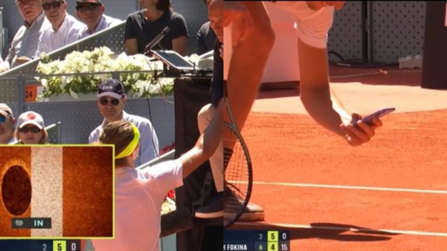 [VIDEO] Zverev sacó su teléfono para reclamar un cobro del 