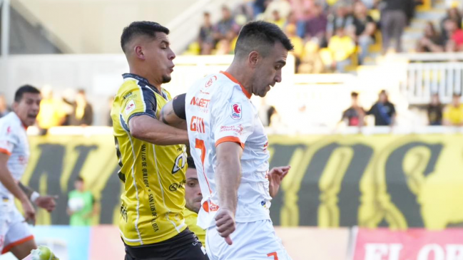 San Luis rescató empate ante Cobreloa de la mano de Felipe Flores y Humberto Suazo