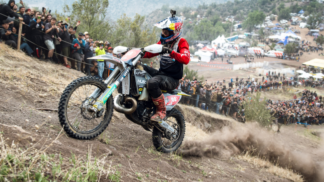 Benjamín Herrera escaló hasta lo más alto del podio en la primera ronda del Sprint Cup