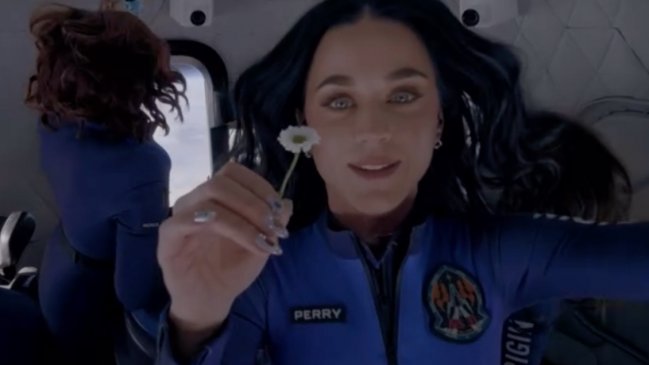 Katy Perry responde a críticas por su viaje al espacio: 