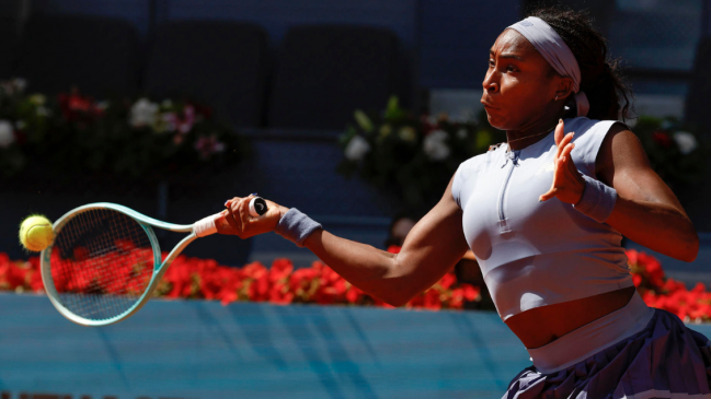 Coco Gauff arrasó con Iga Swiatek y avanzó a la final del WTA 1.000 de Madrid
