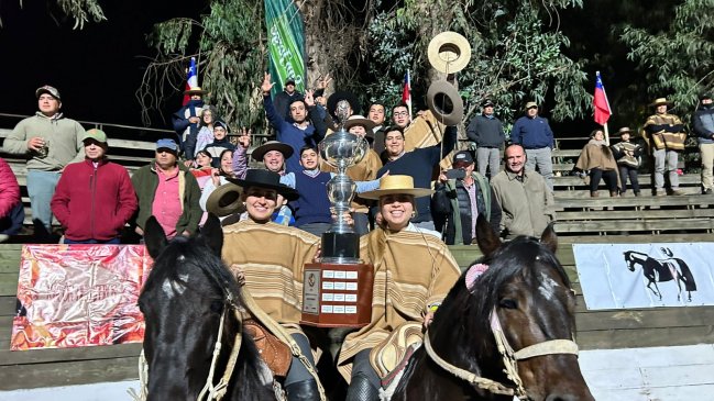 Camila Espinoza y Catalina Olguín ganaron el Campeonato Nacional de Rodeo Femenino